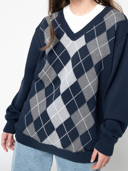 Geometric V-Neck Long Sleeve Sweater  Hot Trends