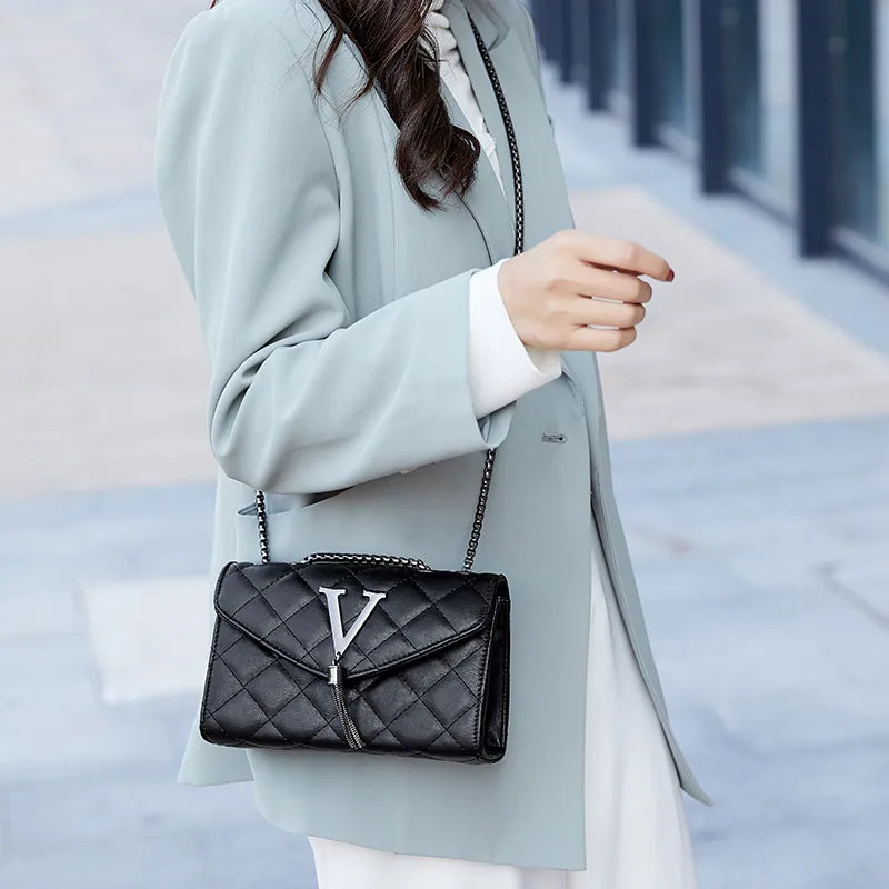 Black Luxury Handbags And Purse Women PU Leather Messenger Shoulder Bag Plaid Female Crossbody Bag Tassel Quilted  Brand Hot Trends
