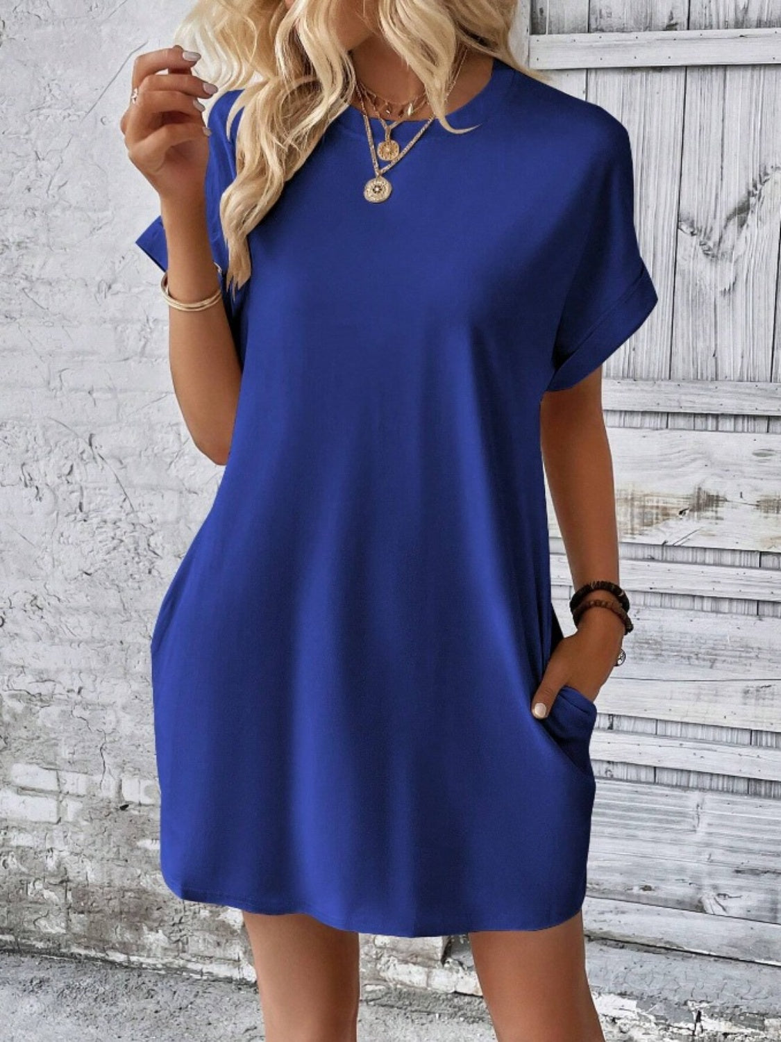 Pocketed Round Neck Short Sleeve Dress  Hot Trends