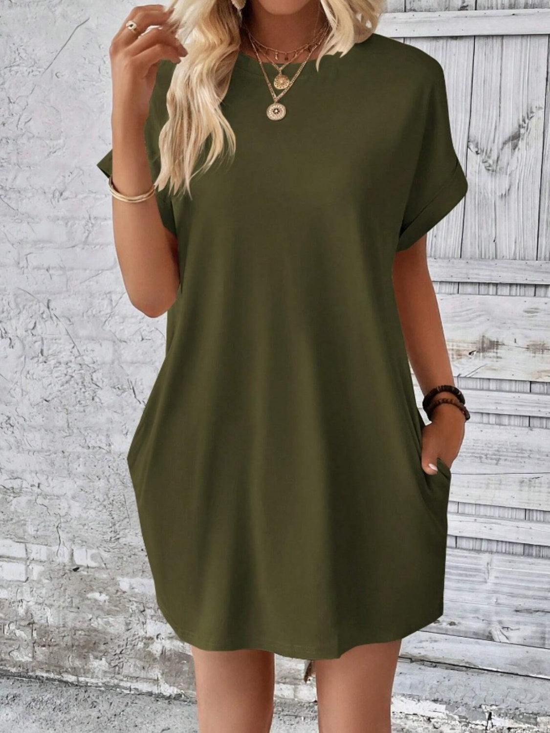 Pocketed Round Neck Short Sleeve Dress  Hot Trends