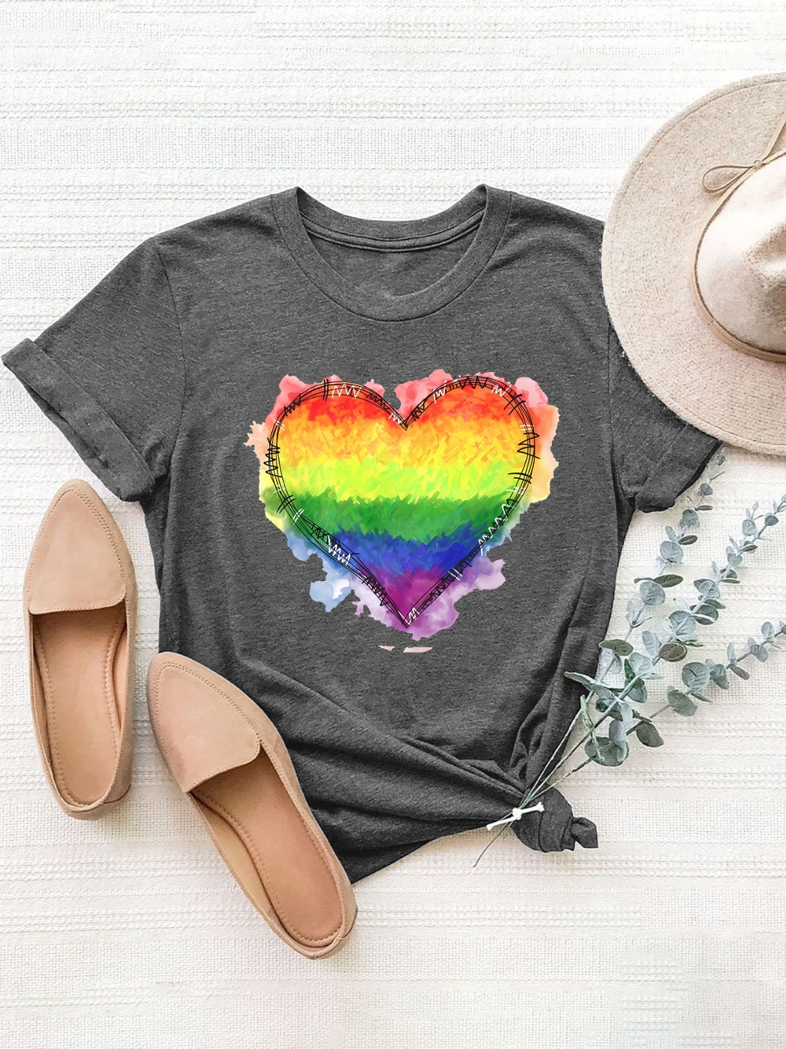 Heart Graphic Round Neck Short Sleeve T-Shirt  Hot Trends