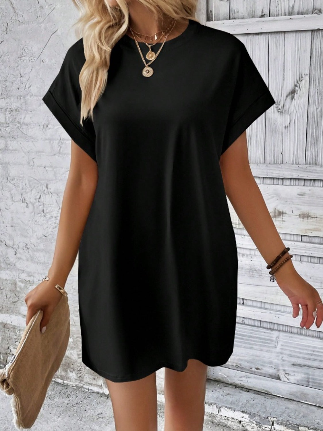 Pocketed Round Neck Short Sleeve Dress  Hot Trends