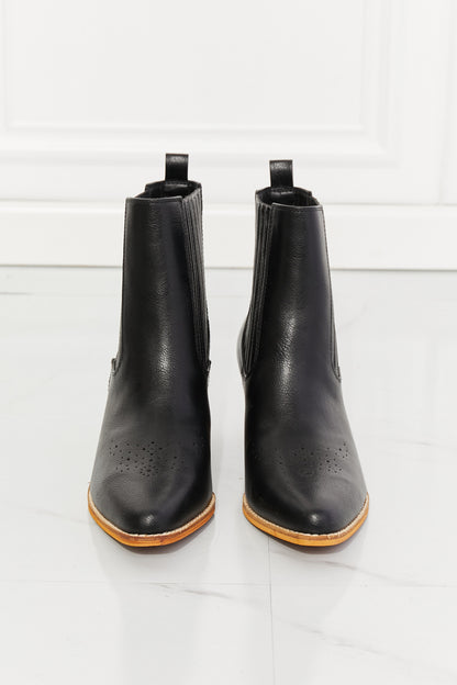 MMShoes Love the Journey Stacked Heel Chelsea Boot in Black Trendsi