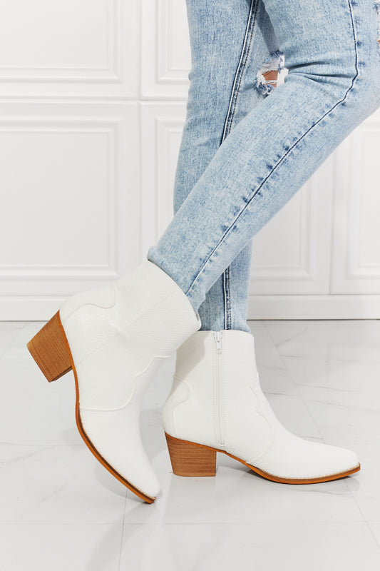 MMShoes Watertower Town Faux Leather Western Ankle Boots in White Trendsi