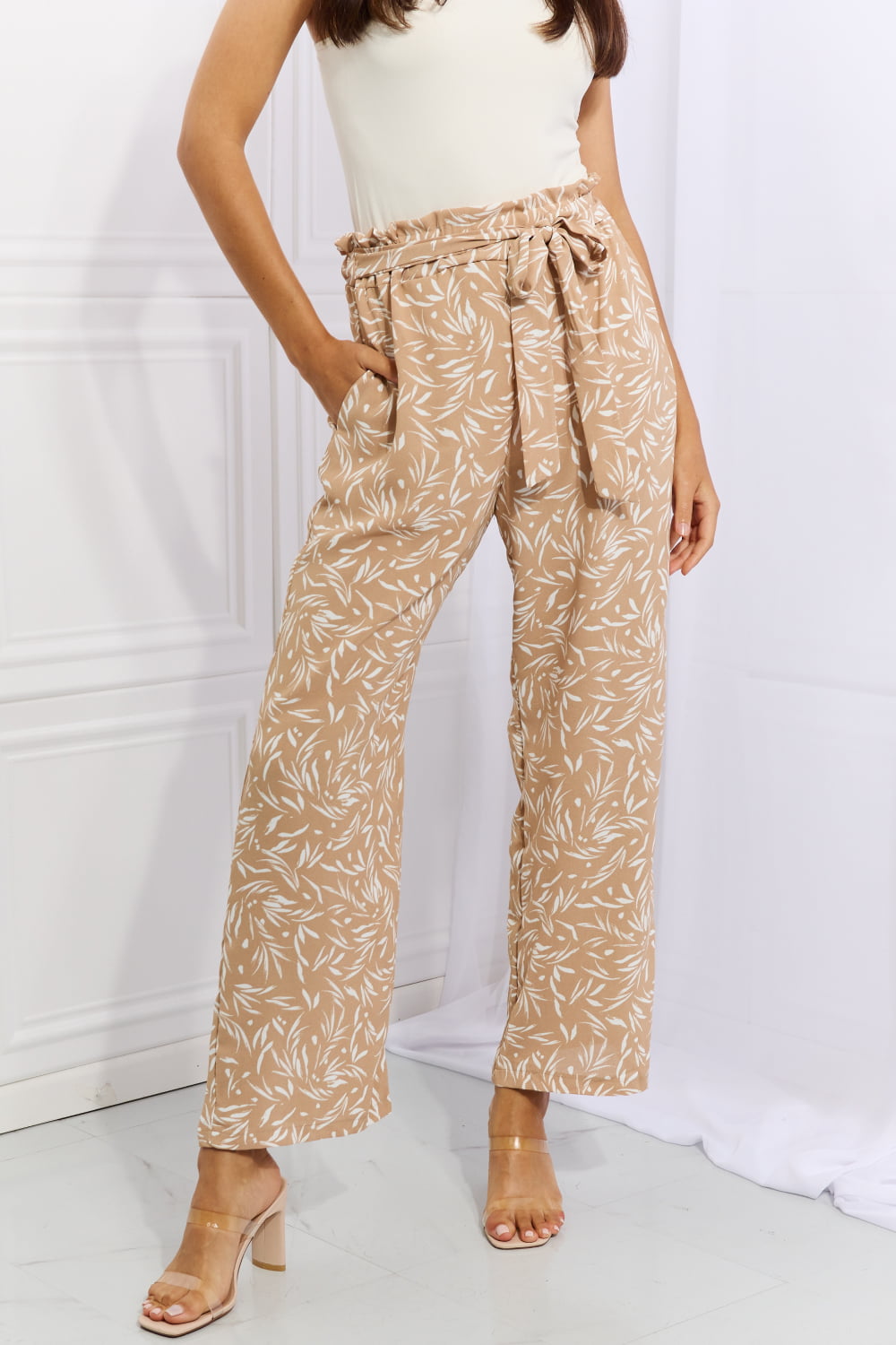 Heimish Right Angle Full Size Geometric Printed Pants in Tan Trendsi