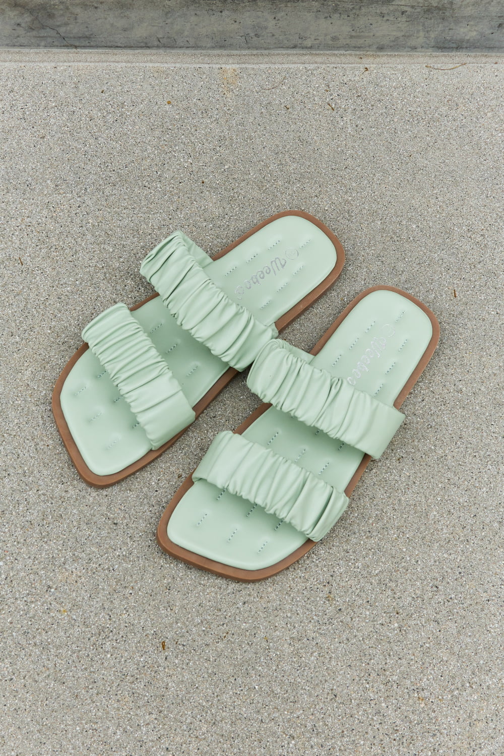 Weeboo Double Strap Scrunch Sandal in Gum Leaf Trendsi