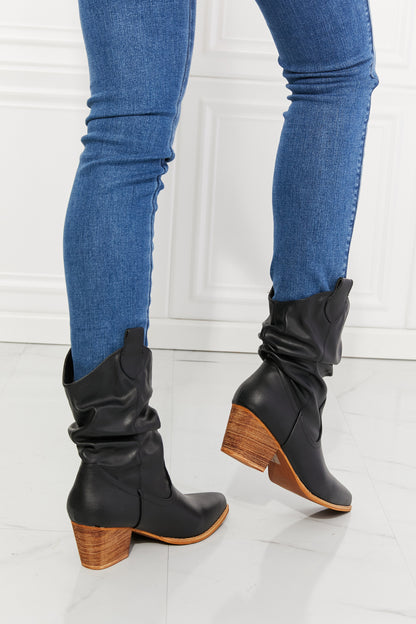 MMShoes Better in Texas Scrunch Cowboy Boots in Black Trendsi