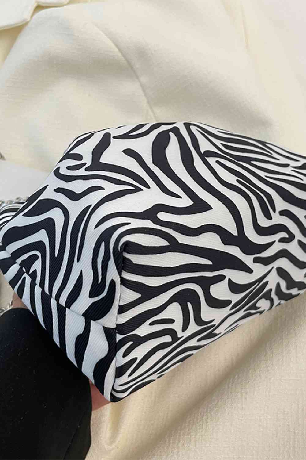 Animal Print Nylon Bucket Bag Trendsi