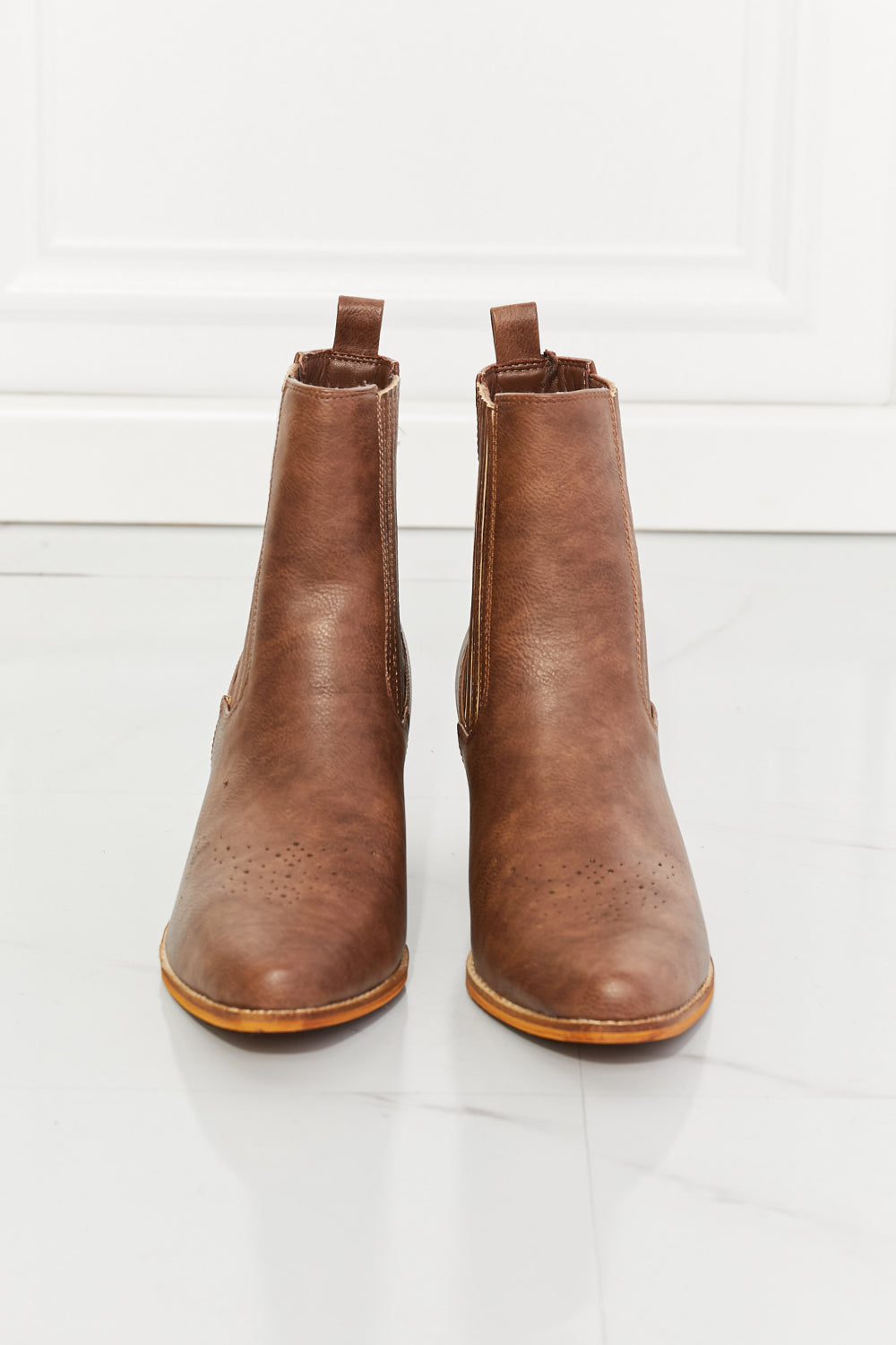 MMShoes Love the Journey Stacked Heel Chelsea Boot in Chestnut Trendsi
